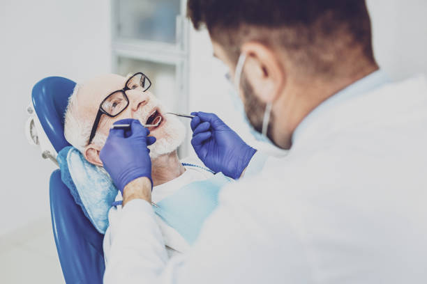 Best Dentist Open Late Near Me  in Royal City, WA